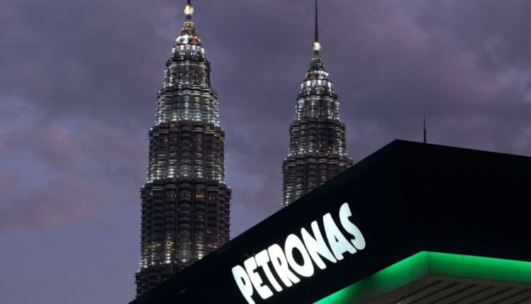 PETRONAS Catat Untung Bersih RM101.6 Bilion, Terbesar Dalam Sejarah ...