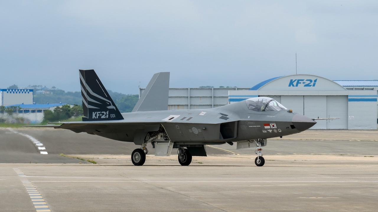 South Korea Develops Three Distinct Variants of KF-21 