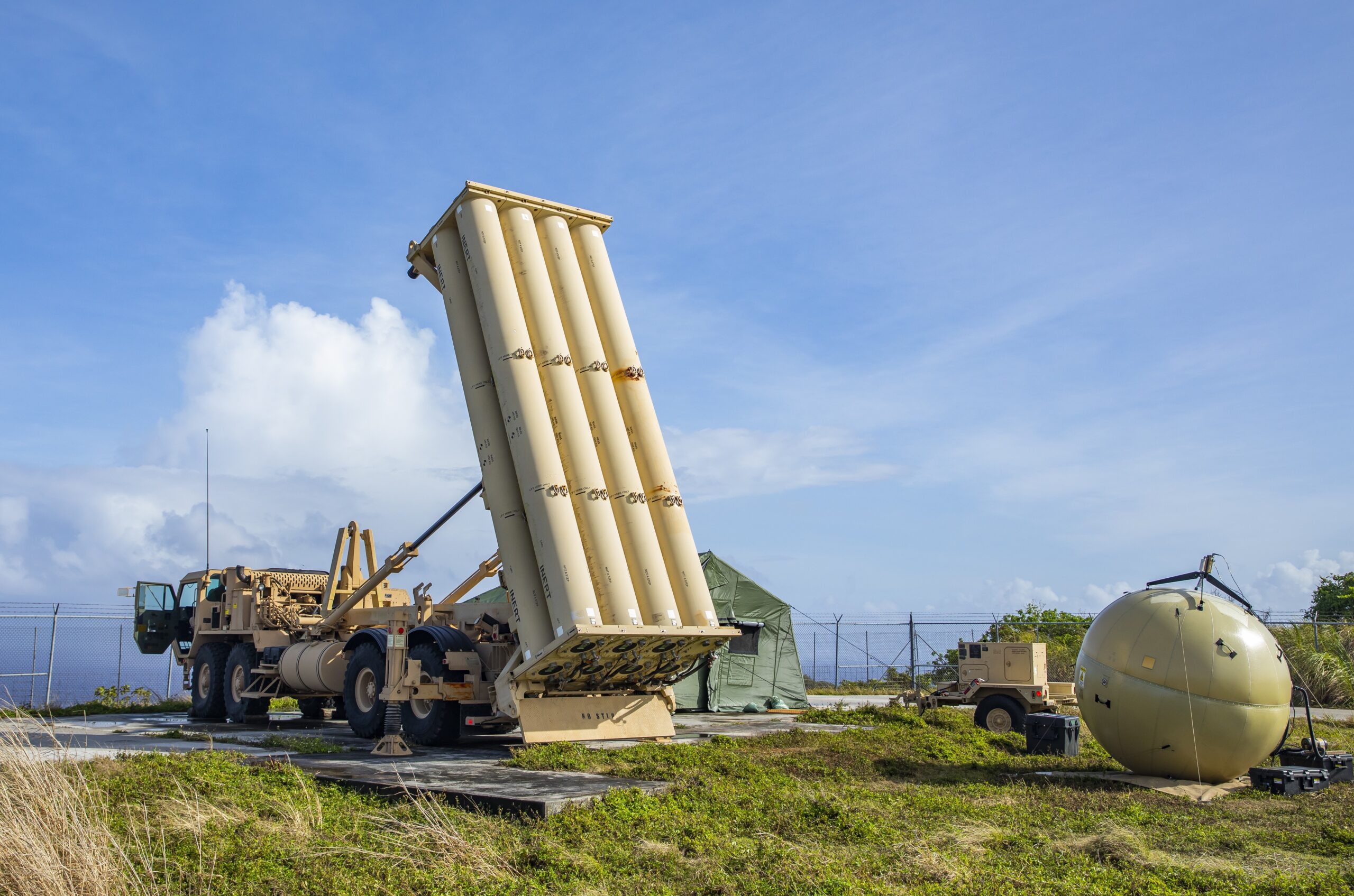 Arab Saudi Terima Radar Pertahanan Udara Berkuasa Tinggi Raytheon AN 