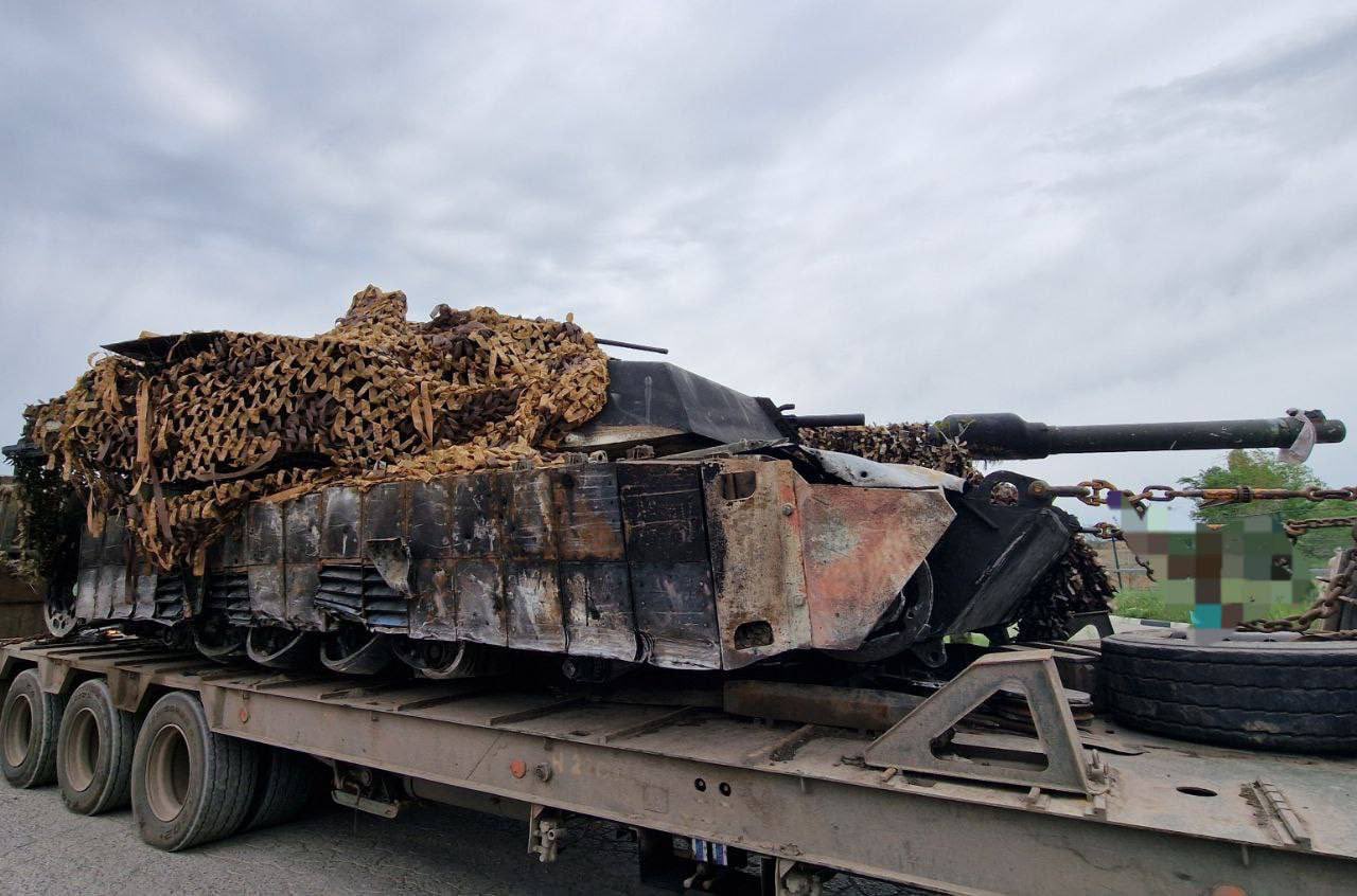 (VIDEO) Finally... American M1A1 Abrams Tank Arrives in Russia's ...