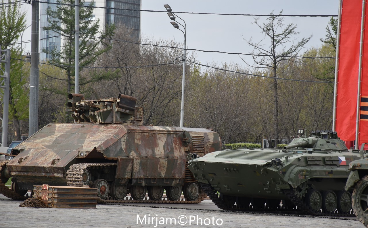 (VIDEO) Finally... American M1A1 Abrams Tank Arrives in Russia's ...