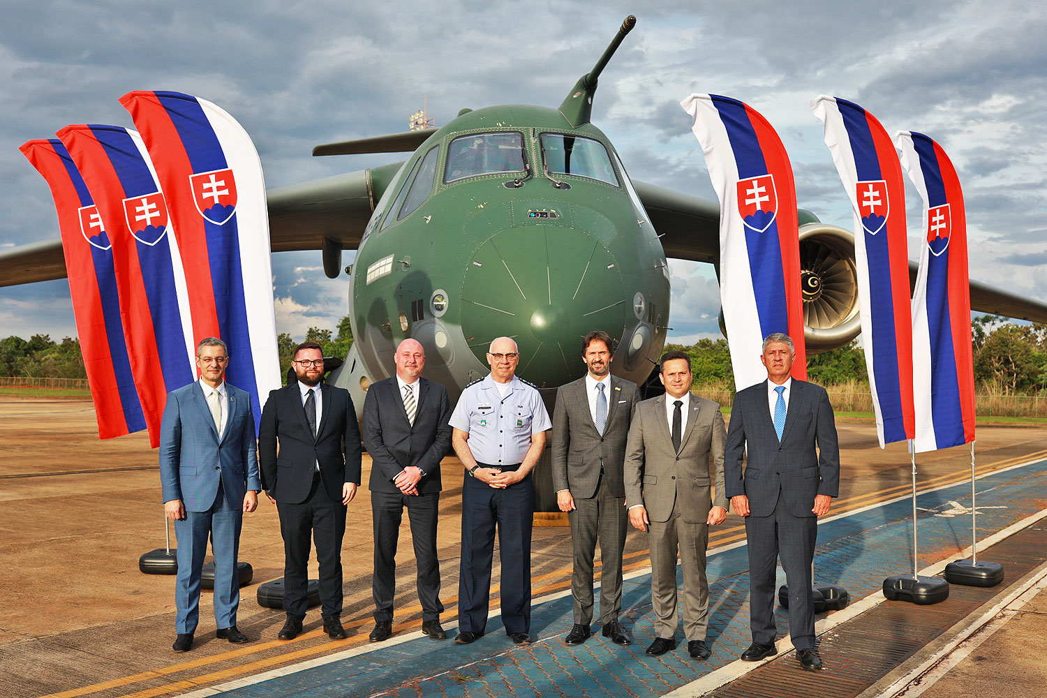 C-390