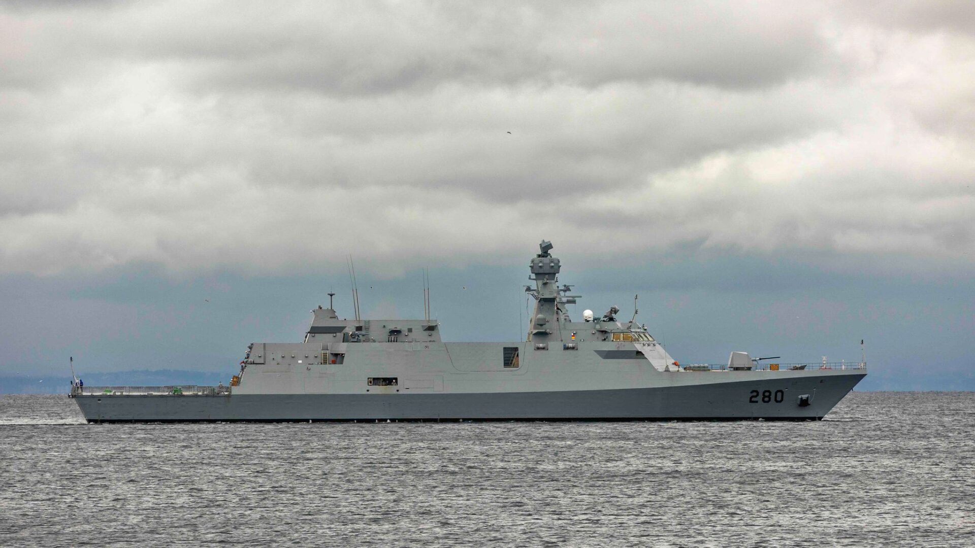 PNS Badr