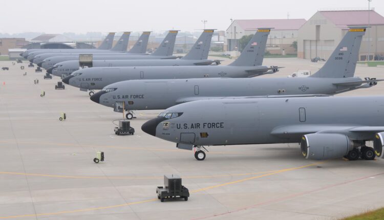 KC-135
