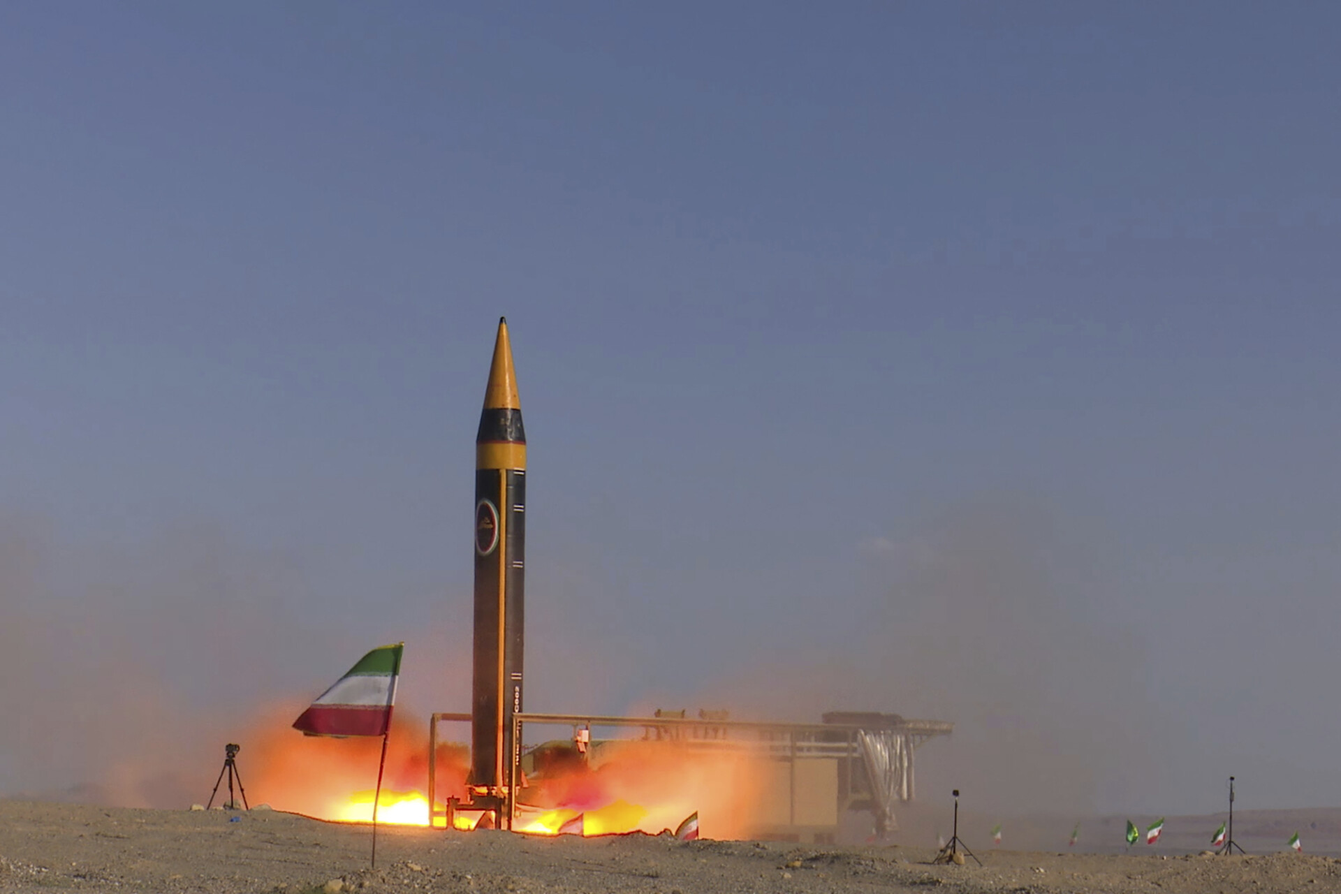 [VIDEO] Mach-16 Shockwave: Iran’s Khorramshahr-4 Ballistic Missiles ...