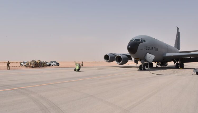 KC-135