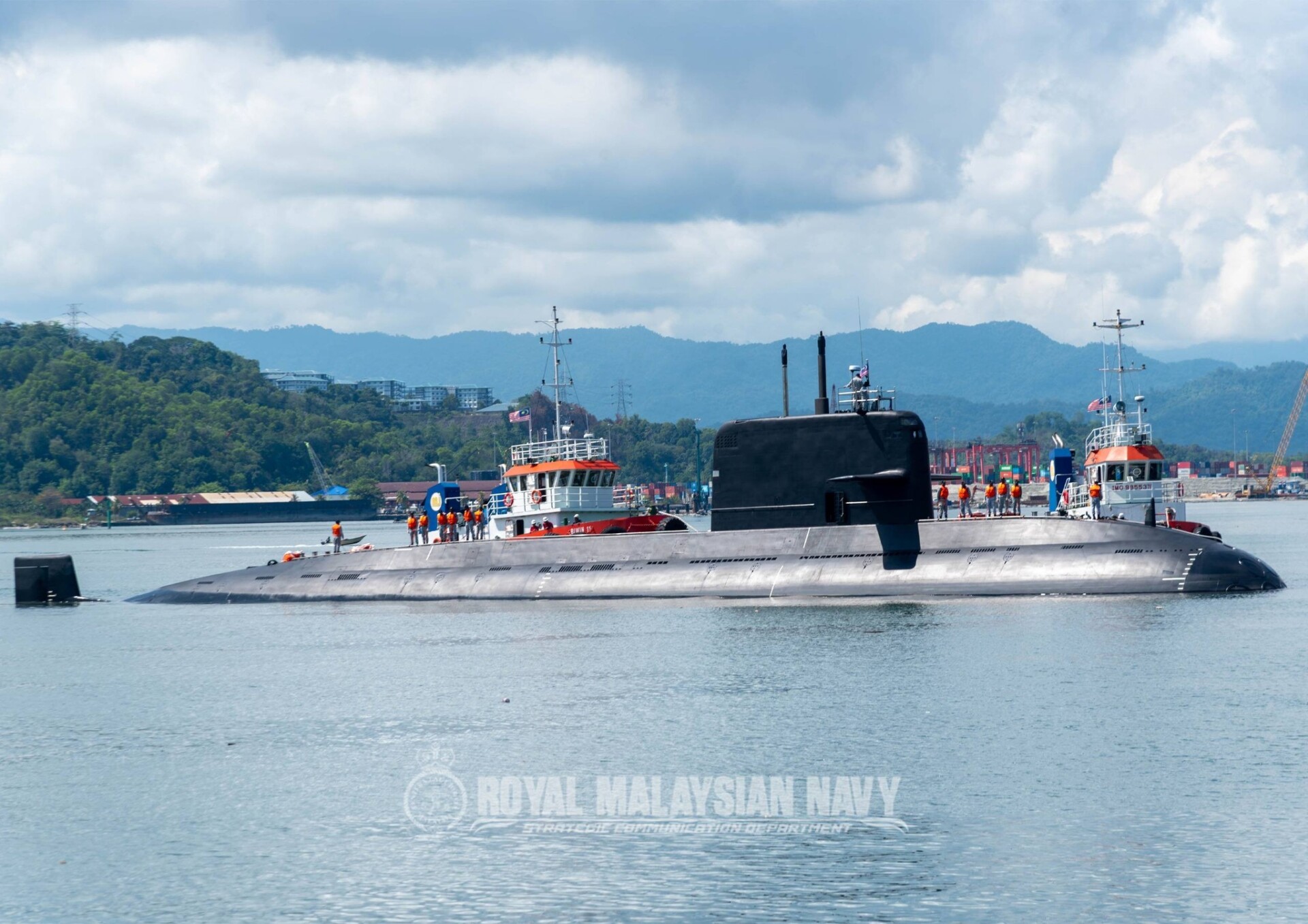 PNS Taimur