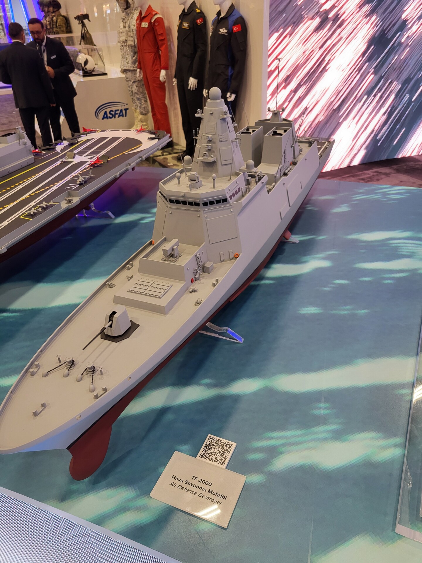TF-2000 Tepe-class destroyer